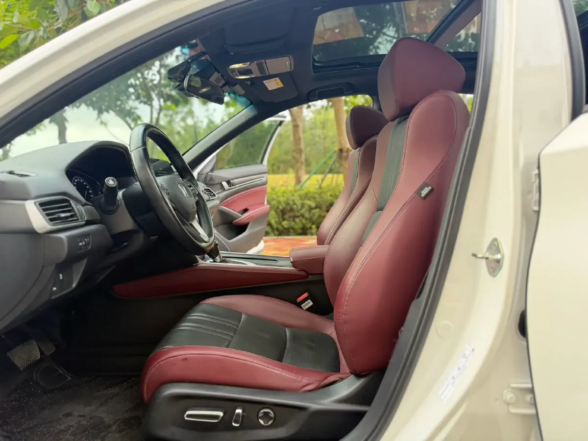 2022 Honda Inspire 1.5T 194HP L4 CVT,autocango,china used car exporter,china ev exporter,chinese used car exporter,chinese used ev exporter