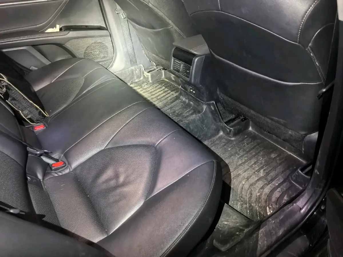 2021 Toyota Camry 2.5L 178HP L4 E-CVT Hybrid,autocango,china used car exporter,china ev exporter,chinese used car exporter,chinese used ev exporter