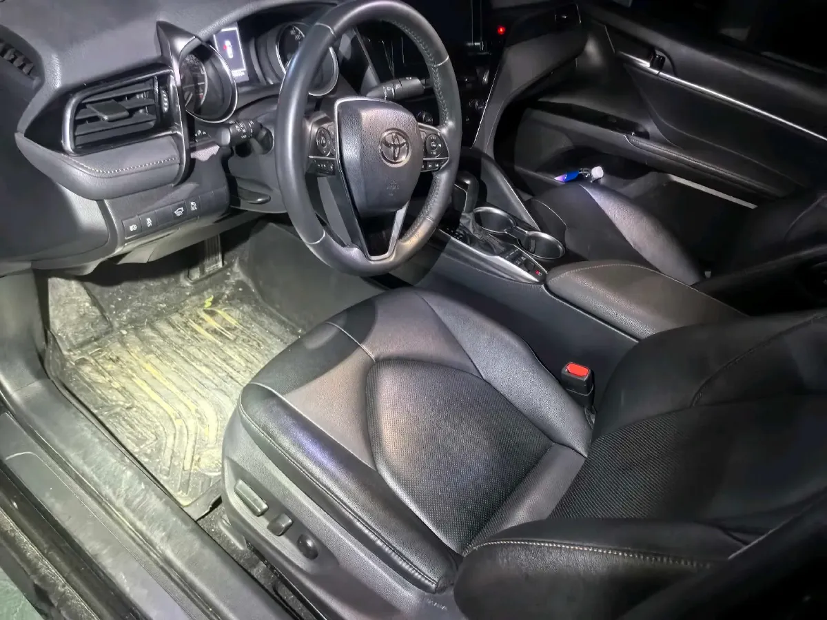 2021 Toyota Camry 2.5L 178HP L4 E-CVT Hybrid,autocango,china used car exporter,china ev exporter,chinese used car exporter,chinese used ev exporter