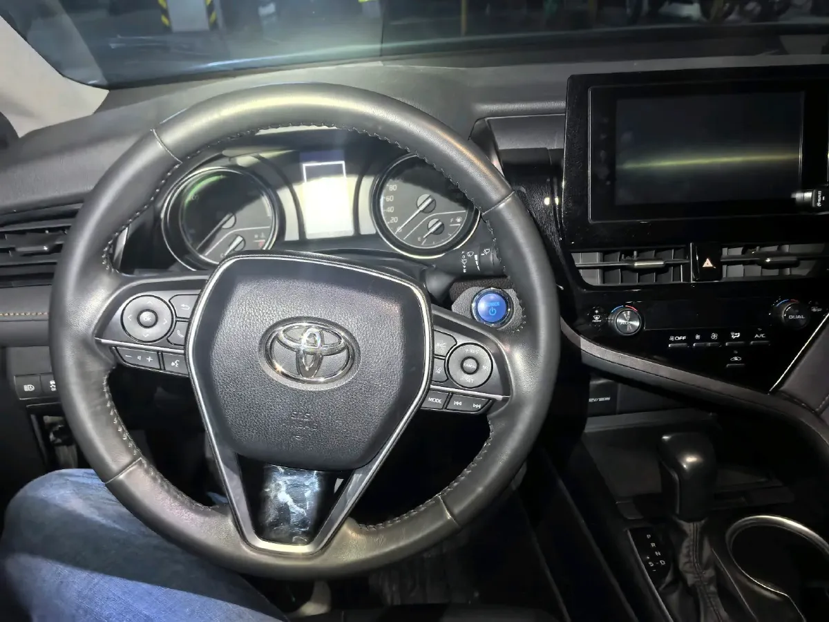 2021 Toyota Camry 2.5L 178HP L4 E-CVT Hybrid,autocango,china used car exporter,china ev exporter,chinese used car exporter,chinese used ev exporter