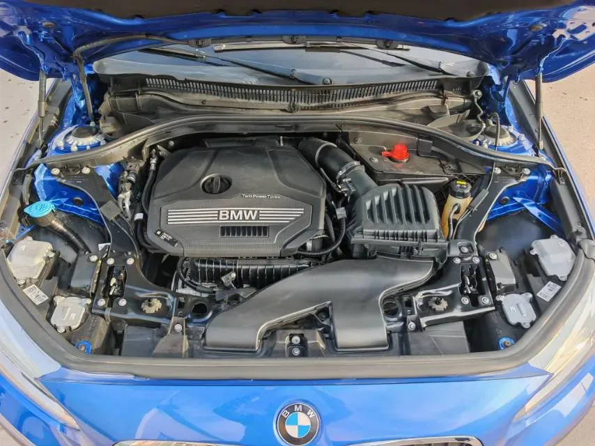2020 BMW 1 Series 1.5T 140HP L3 7DCT,autocango,china used car exporter,china ev exporter,chinese used car exporter,chinese used ev exporter
