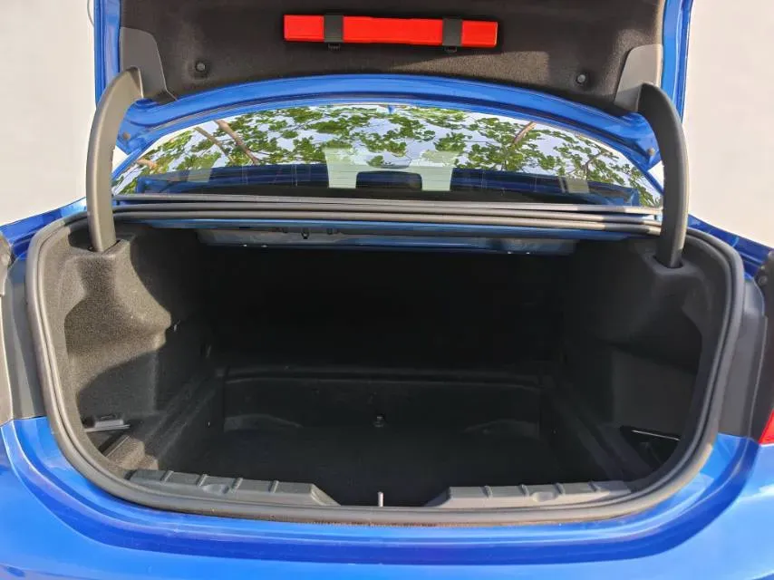 2020 BMW 1 Series 1.5T 140HP L3 7DCT,autocango,china used car exporter,china ev exporter,chinese used car exporter,chinese used ev exporter
