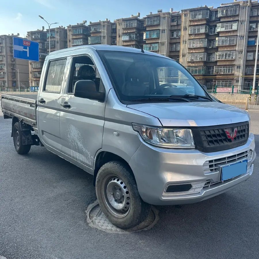 2021 NLM Motor QiTeng M70 1.5L 122HP L4 5MT,autocango,china used car exporter,china ev exporter,chinese used car exporter,chinese used ev exporter