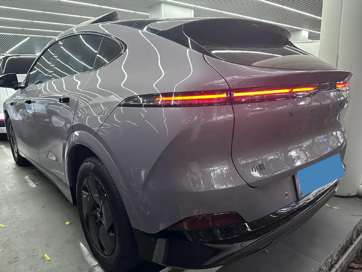 2025 Xpeng G6 BEV 68.5KWH,autocango,china used car exporter,china ev exporter,chinese used car exporter,chinese used ev exporter