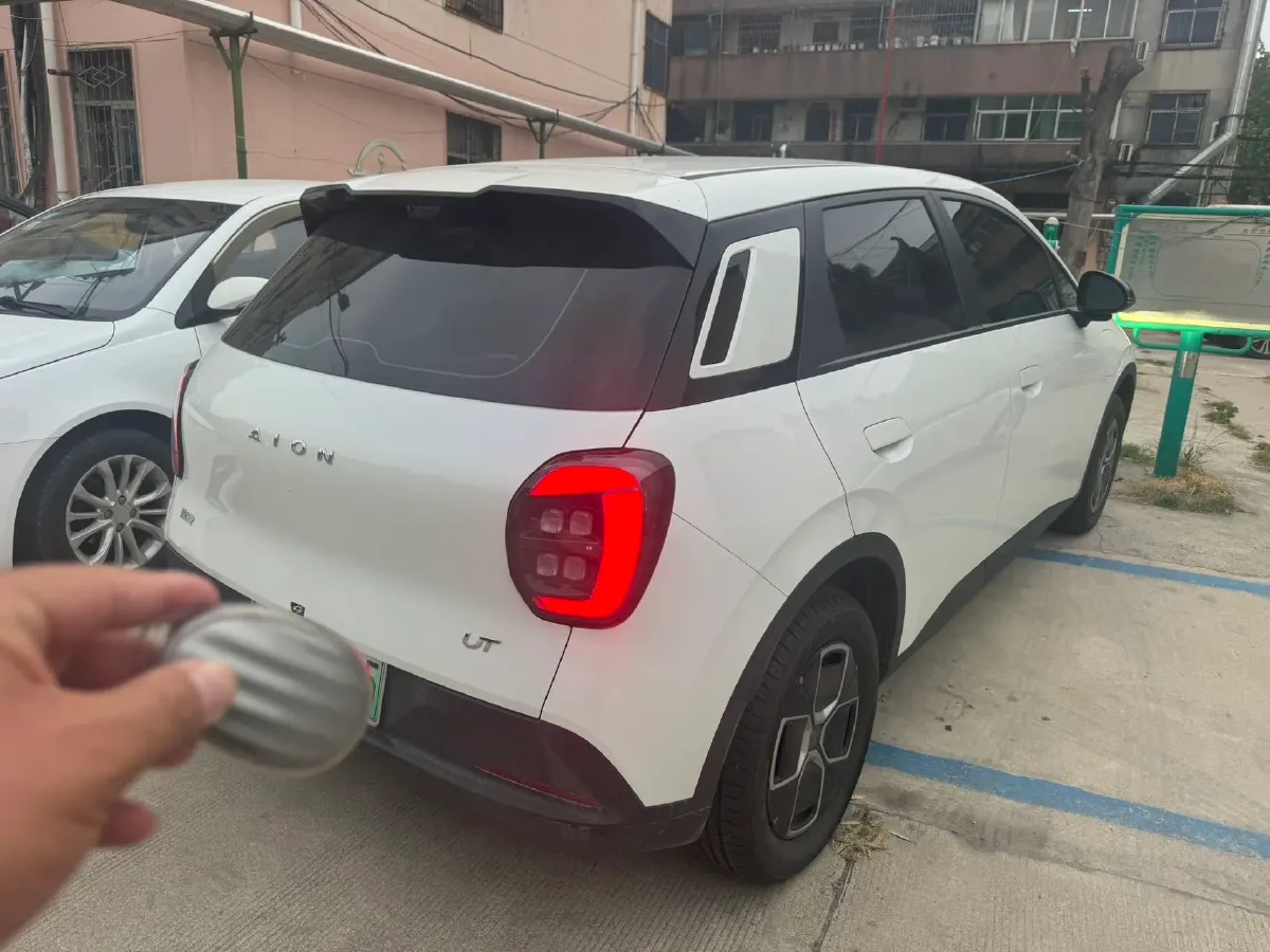 2025 Aion AION UT BEV,autocango,china used car exporter,china ev exporter,chinese used car exporter,chinese used ev exporter