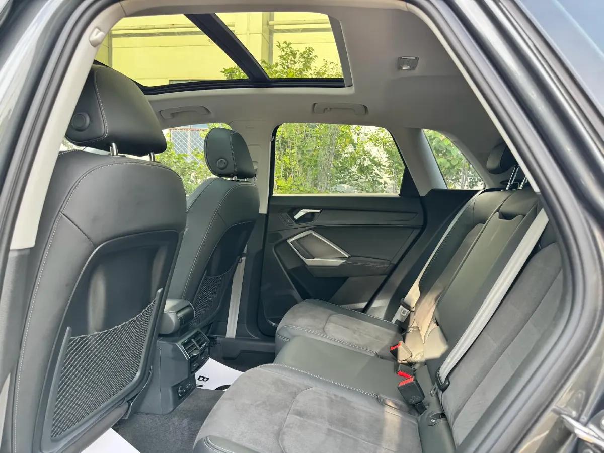 2023 Audi Q3 1.4T 150HP L4 7DCT,autocango,china used car exporter,china ev exporter,chinese used car exporter,chinese used ev exporter