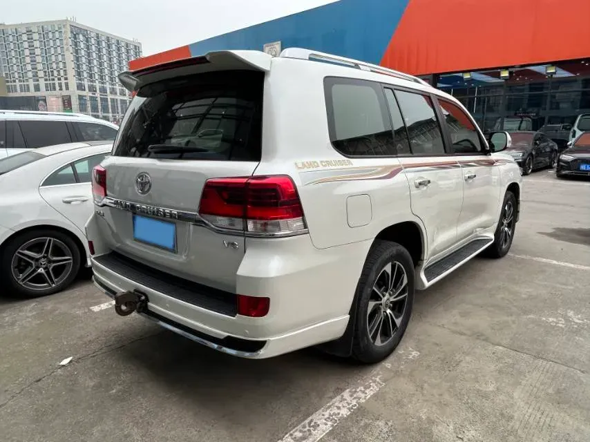 2019 Chevrolet Trax 1.0T 125HP L3 6AT,autocango,china used car exporter,china ev exporter,chinese used car exporter,chinese used ev exporter