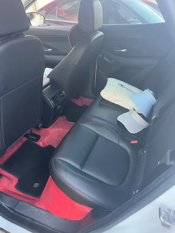 2018 Jaguar XEL 2.0T 200HP L4 8AT,autocango,china used car exporter,china ev exporter,chinese used car exporter,chinese used ev exporter