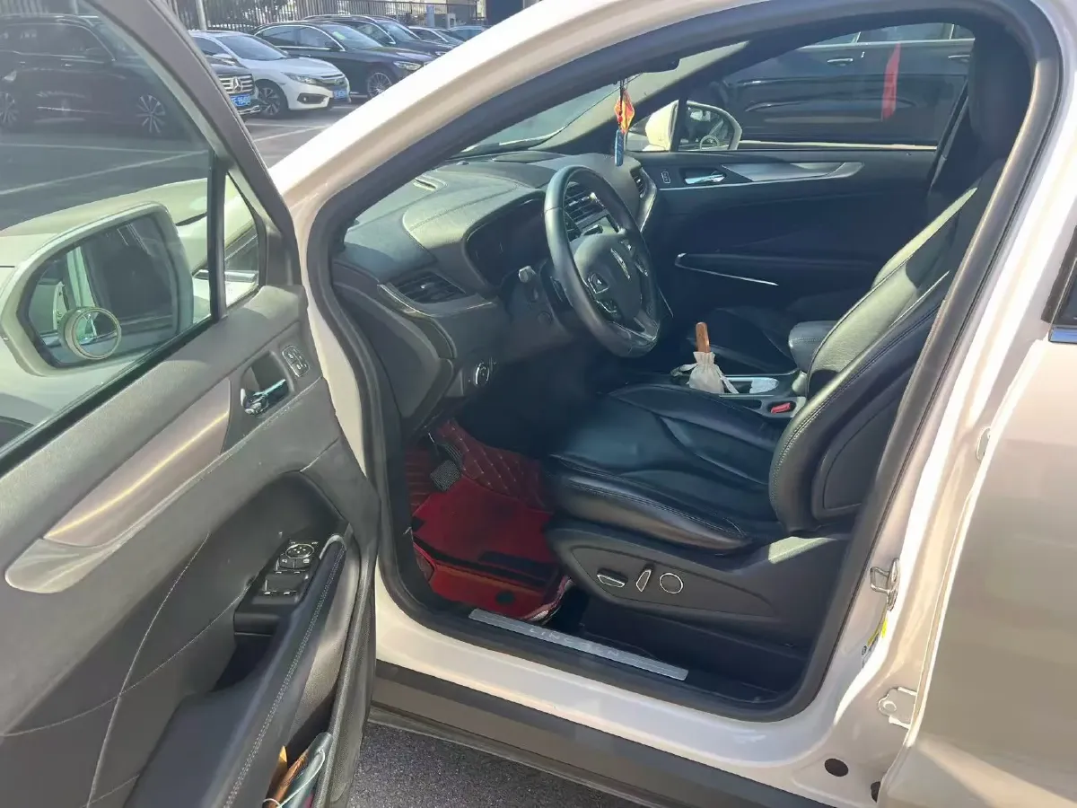 2019 Lincoln MKC 2.0T 203HP L4 6AT,autocango,china used car exporter,china ev exporter,chinese used car exporter,chinese used ev exporter