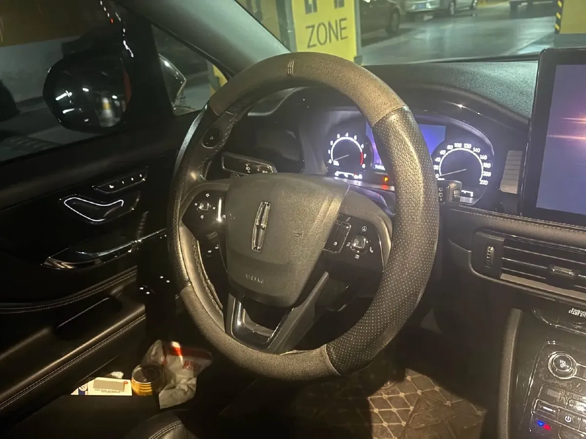 2020 Lincoln Corsair 2.0T 245HP L4 8AT,autocango,china used car exporter,china ev exporter,chinese used car exporter,chinese used ev exporter