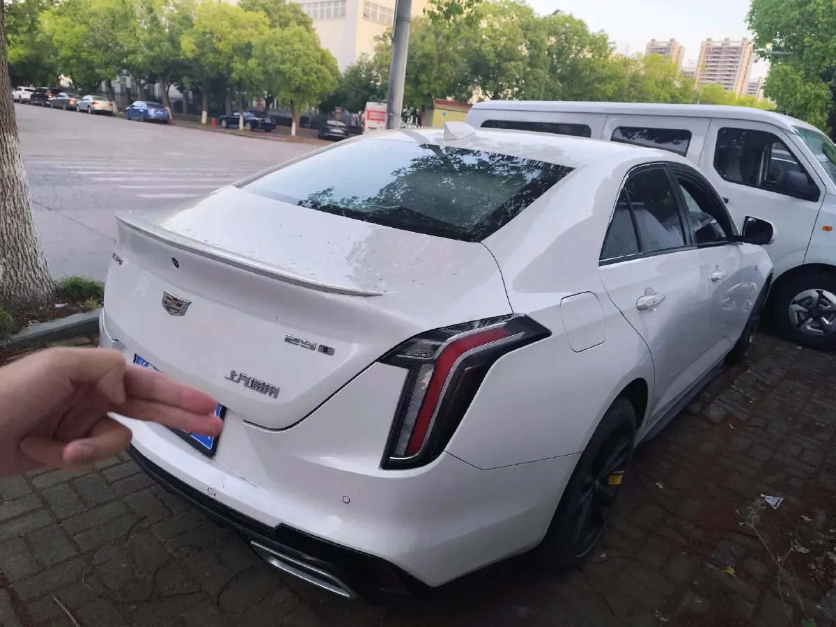 2023 Cadillac CT4 1.5T 211HP L4 8AT,autocango,china used car exporter,china ev exporter,chinese used car exporter,chinese used ev exporter