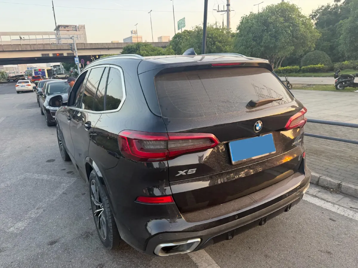 2019 BMW X5 2.0T 265HP L4 8AT,autocango,china used car exporter,china ev exporter,chinese used car exporter,chinese used ev exporter