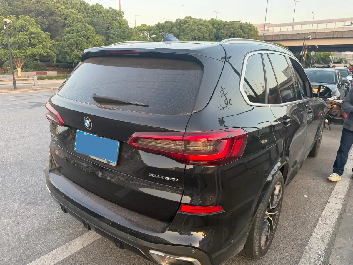 2019 BMW X5 2.0T 265HP L4 8AT,autocango,china used car exporter,china ev exporter,chinese used car exporter,chinese used ev exporter