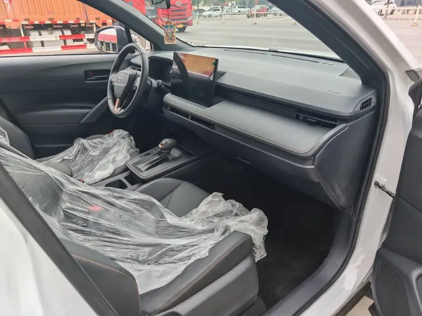 2026 Toyota Frontlander 2.0L 171HP L4 CVT,autocango,china used car exporter,china ev exporter,chinese used car exporter,chinese used ev exporter