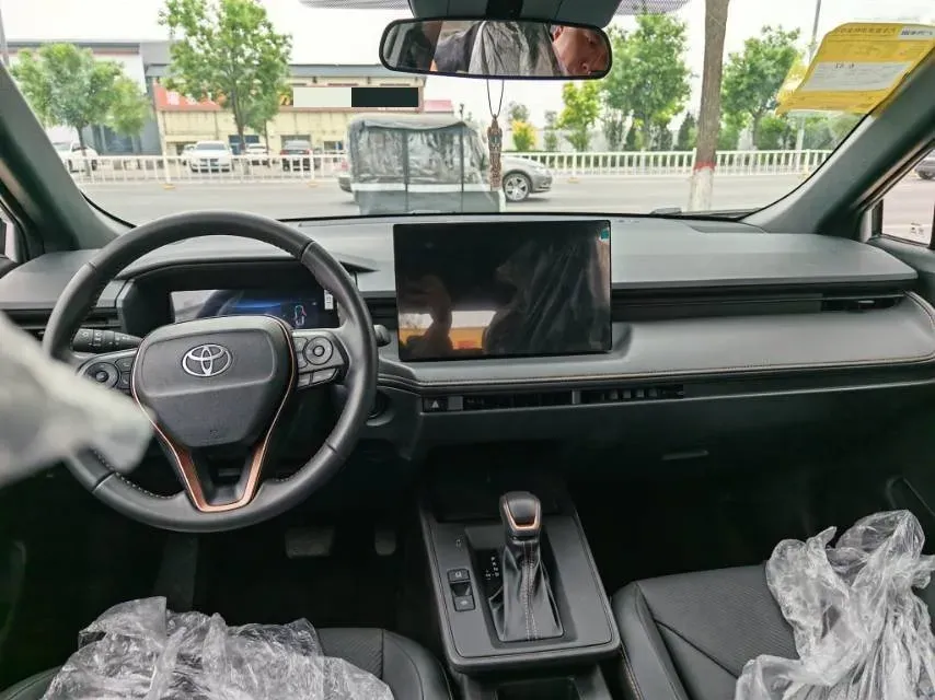 2026 Toyota Frontlander 2.0L 171HP L4 CVT,autocango,china used car exporter,china ev exporter,chinese used car exporter,chinese used ev exporter