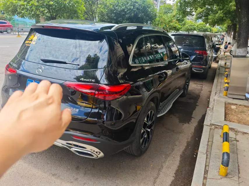 2024 Mercedes-Benz GLC Class 2.0T 204HP L4 9AT,autocango,china used car exporter,china ev exporter,chinese used car exporter,chinese used ev exporter