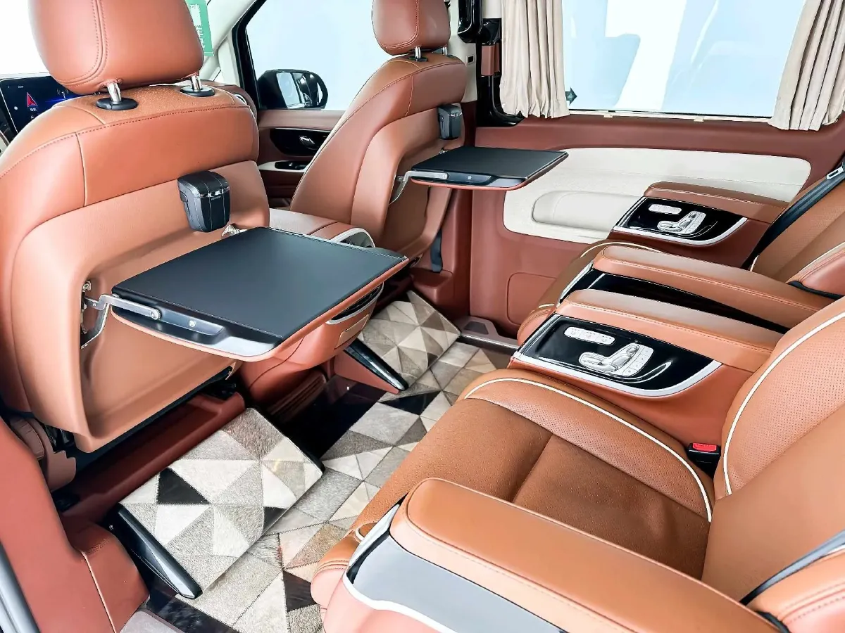 2020 Mercedes-Benz Vito 2.0T 211HP L4 9AT,autocango,china used car exporter,china ev exporter,chinese used car exporter,chinese used ev exporter