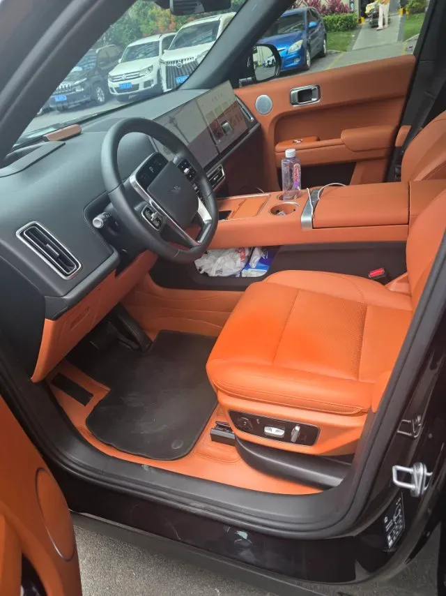 2024 Li L8 Range Extended 154HP REEV 42.8KWH,autocango,china used car exporter,china ev exporter,chinese used car exporter,chinese used ev exporter