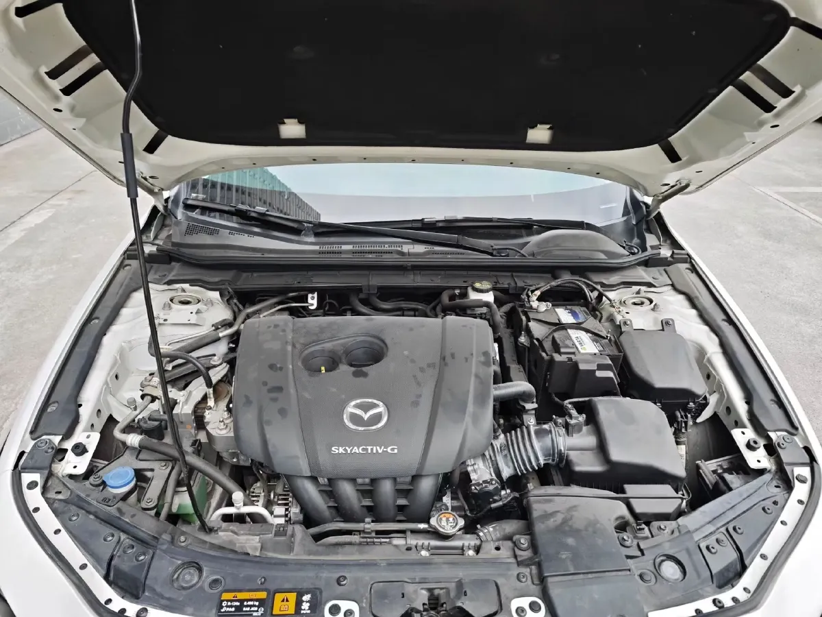 2021 Mazda 3 Axela 2.0L 158HP L4 6AT,autocango,china used car exporter,china ev exporter,chinese used car exporter,chinese used ev exporter
