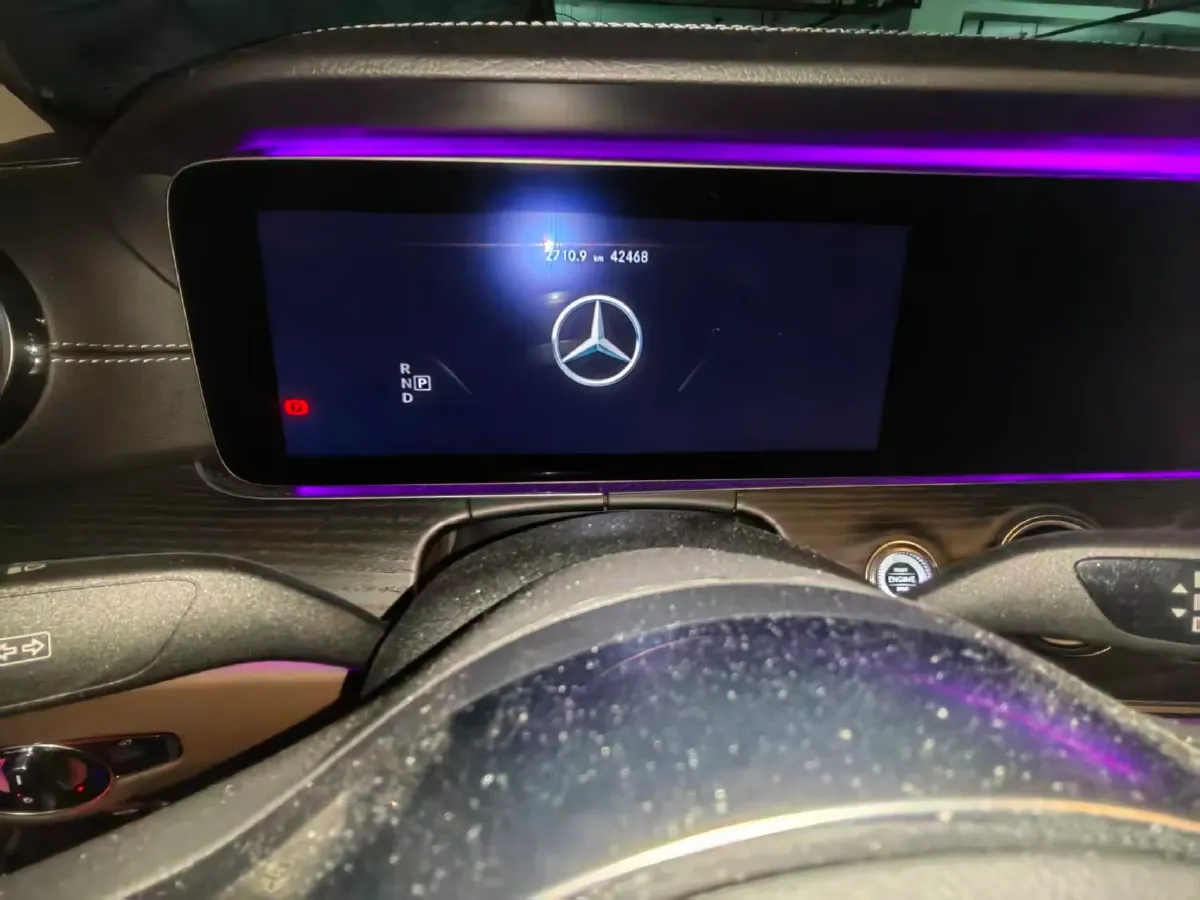 2020 Mercedes-Benz E Class 1.5T 184HP L4 9AT,autocango,china used car exporter,china ev exporter,chinese used car exporter,chinese used ev exporter