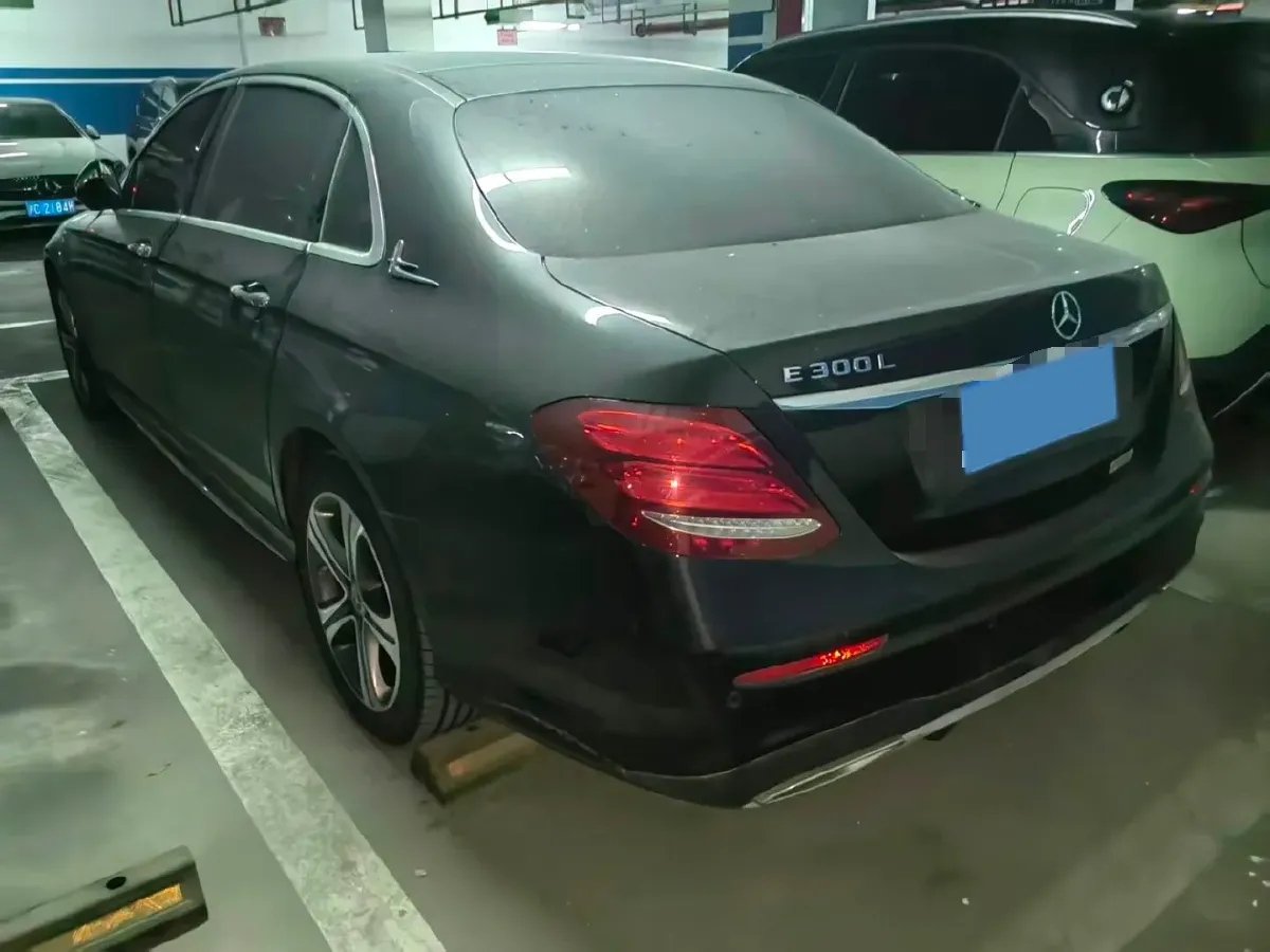2020 Mercedes-Benz E Class 1.5T 184HP L4 9AT,autocango,china used car exporter,china ev exporter,chinese used car exporter,chinese used ev exporter