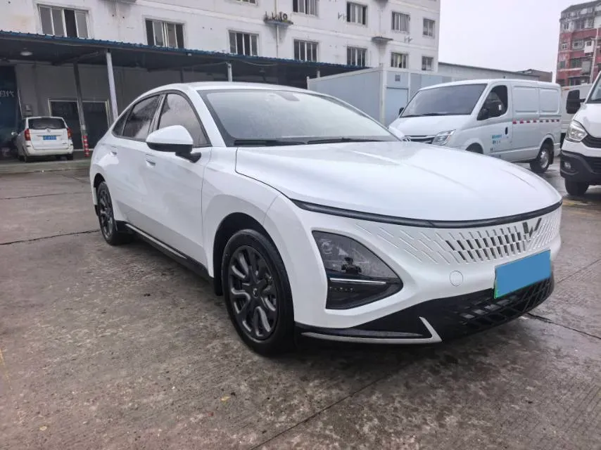 2025 WuLing XingGuang 1.5L 106HP L4 E-CVT PHEV,autocango,china used car exporter,china ev exporter,chinese used car exporter,chinese used ev exporter