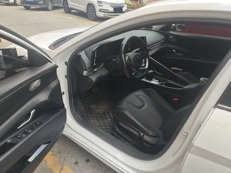 2021 Hyundai Elantra 1.5L 115HP L4 CVT,autocango,china used car exporter,china ev exporter,chinese used car exporter,chinese used ev exporter