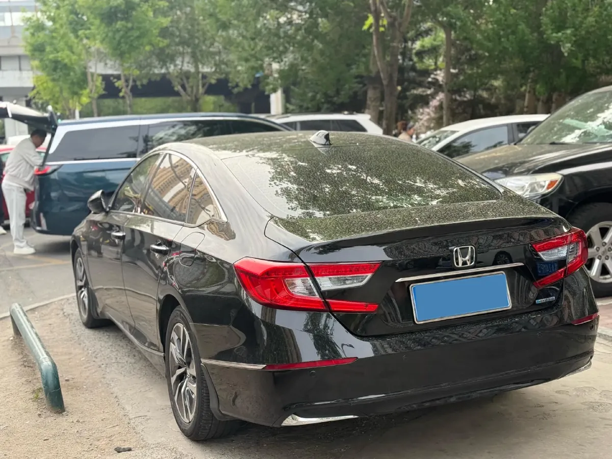 2018 Honda Accord 2.0L 146HP L4 E-CVT Hybrid,autocango,china used car exporter,china ev exporter,chinese used car exporter,chinese used ev exporter