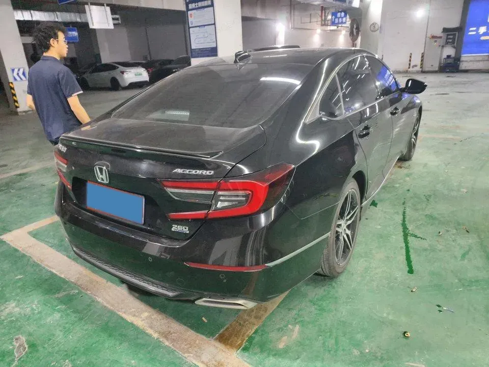 2022 Honda Accord 1.5T 194HP L4 CVT,autocango,china used car exporter,china ev exporter,chinese used car exporter,chinese used ev exporter