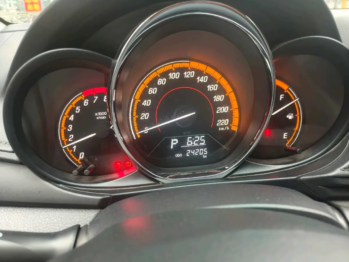2022 Toyota Yaris L 1.5L 112HP L4 CVT,autocango,china used car exporter,china ev exporter,chinese used car exporter,chinese used ev exporter