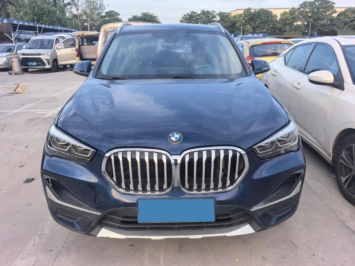 2020 BMW X1 2.0T 192HP L4 7DCT,autocango,china used car exporter,china ev exporter,chinese used car exporter,chinese used ev exporter
