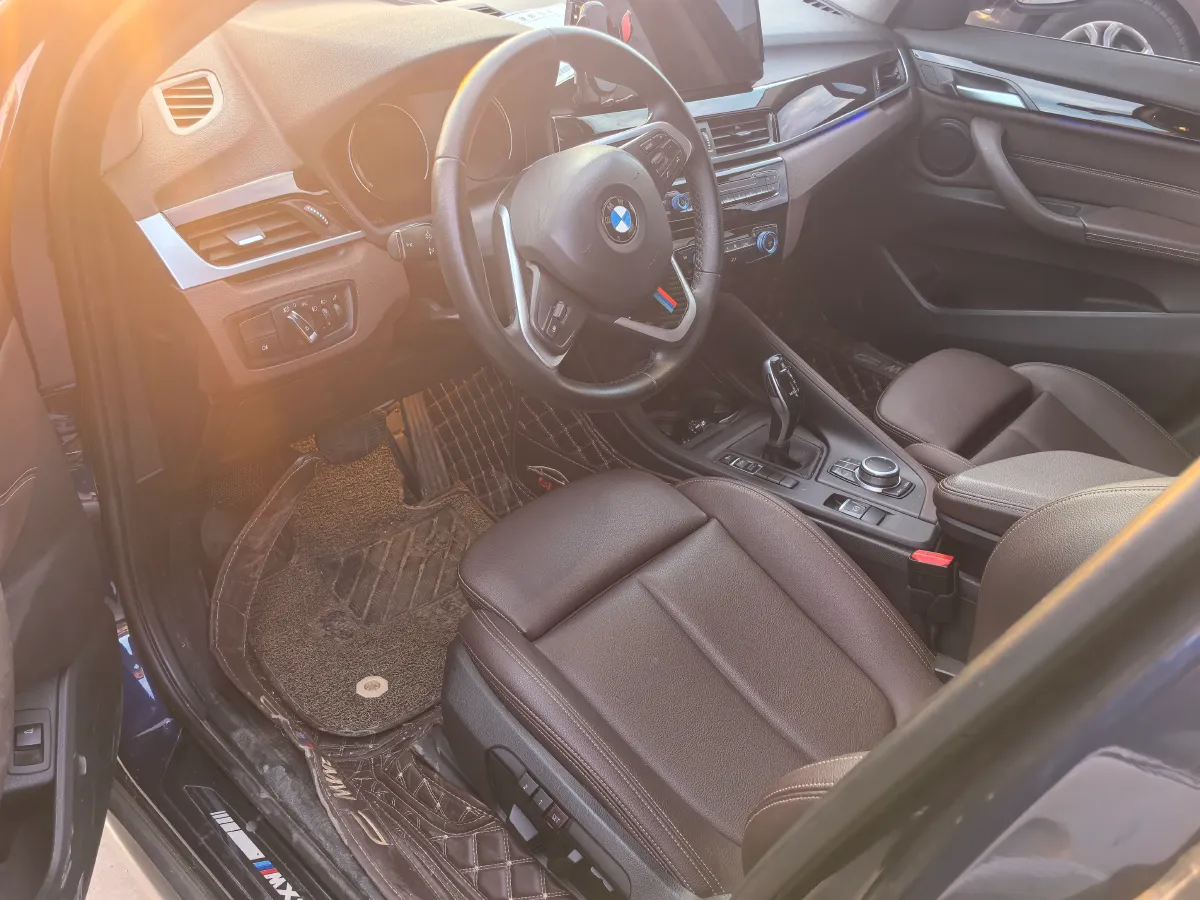2020 BMW X1 2.0T 192HP L4 7DCT,autocango,china used car exporter,china ev exporter,chinese used car exporter,chinese used ev exporter