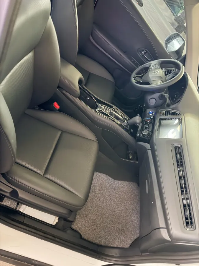 2021 Leapmotor T03 BEV 38KWH,autocango,china used car exporter,china ev exporter,chinese used car exporter,chinese used ev exporter