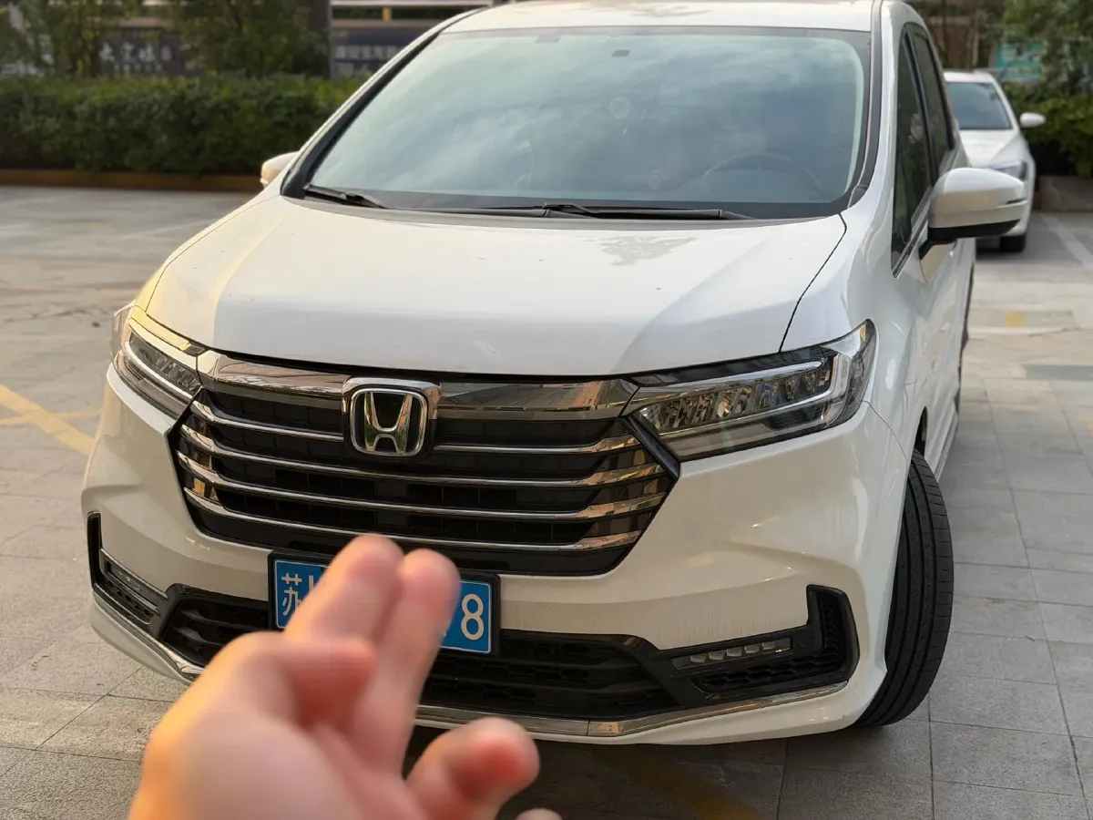2022 Honda Odyssey 2.0L 146HP L4 E-CVT Hybrid,autocango,china used car exporter,china ev exporter,chinese used car exporter,chinese used ev exporter