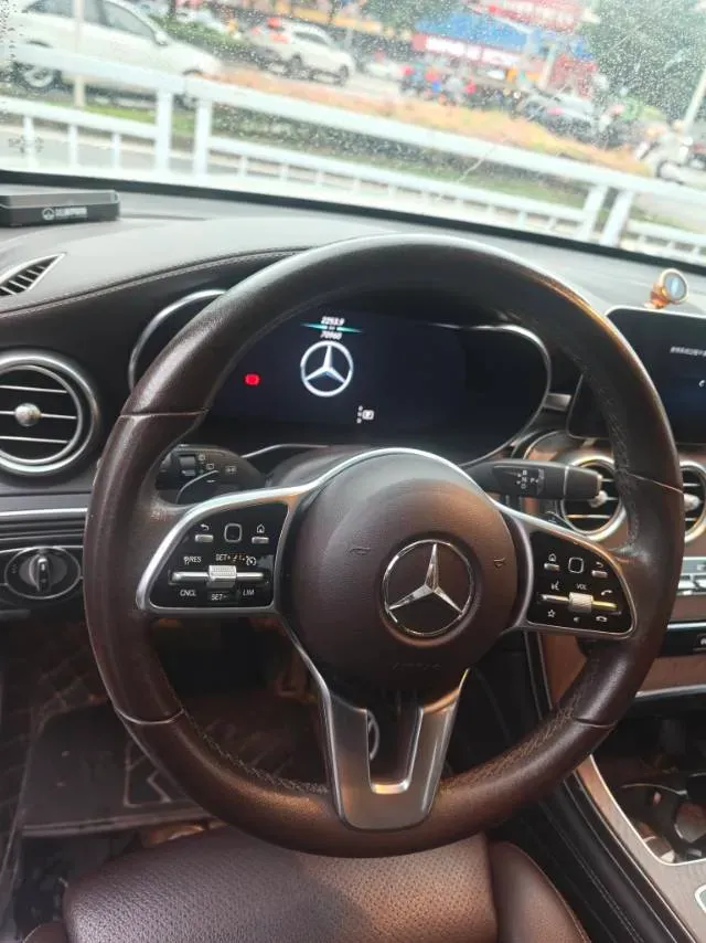 2020 Mercedes-Benz GLC Class 2.0T 197HP L4 9AT,autocango,china used car exporter,china ev exporter,chinese used car exporter,chinese used ev exporter