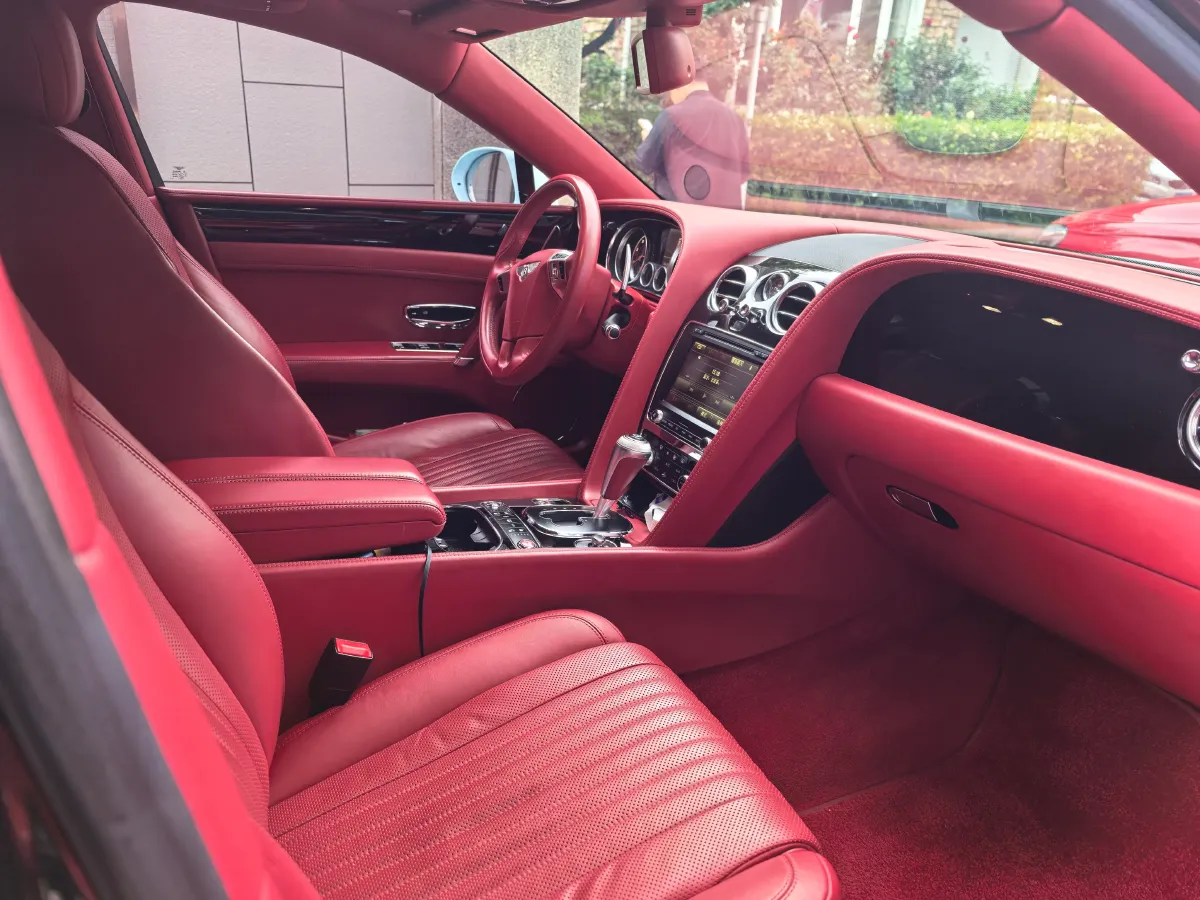 2017 Bentley Flying Spur 4.0T 528HP V8 8AT,autocango,china used car exporter,china ev exporter,chinese used car exporter,chinese used ev exporter