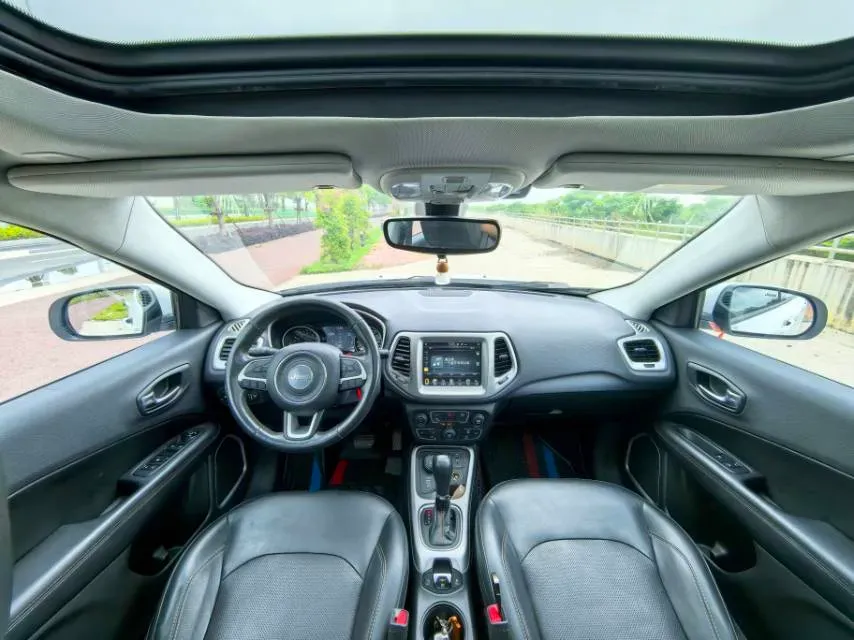 2018 Isuzu Mu-X 1.9T 163HP L4 6AT,autocango,china used car exporter,china ev exporter,chinese used car exporter,chinese used ev exporter