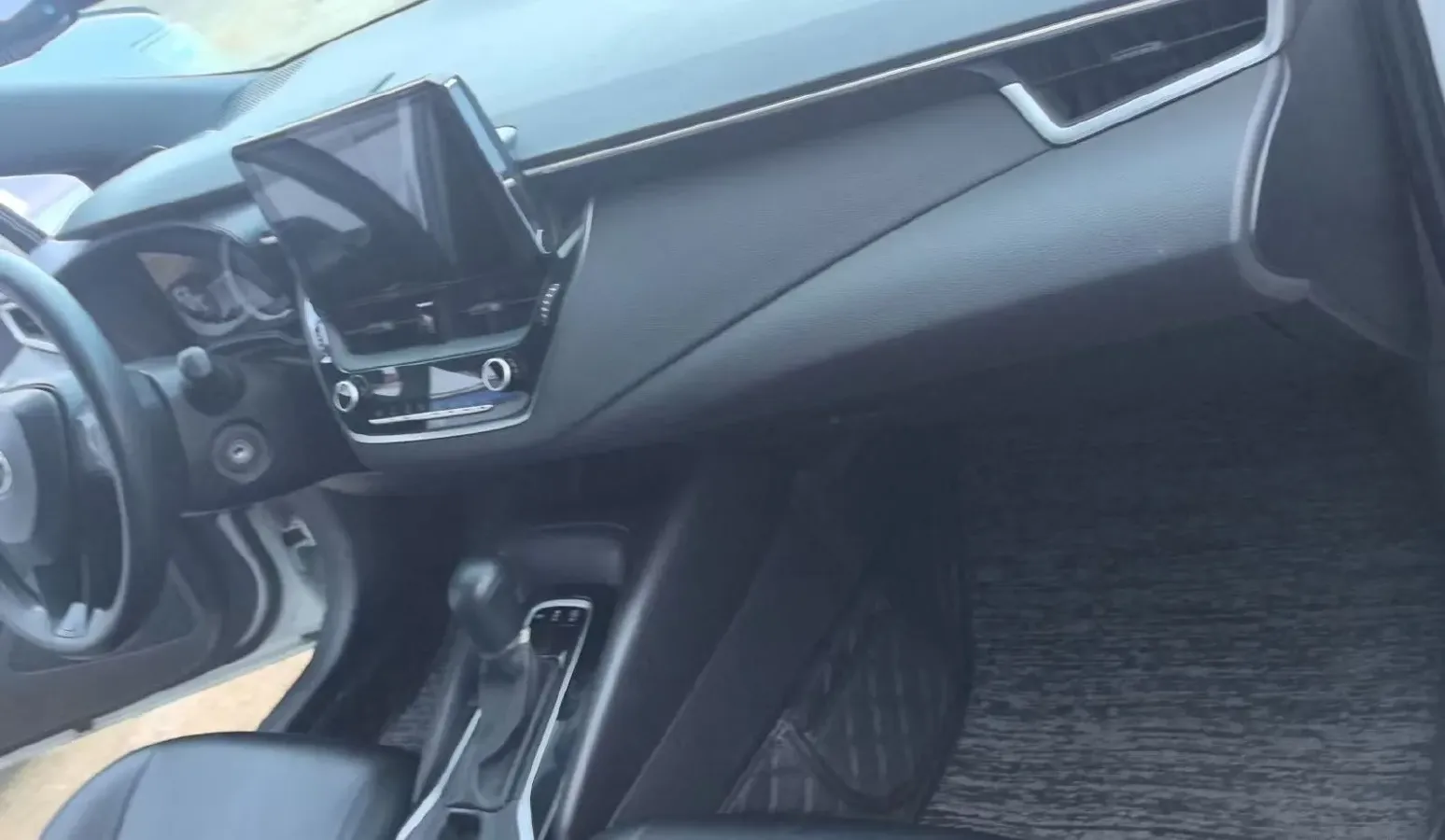 2019 Toyota Levin 1.2T 116HP L4 CVT,autocango,china used car exporter,china ev exporter,chinese used car exporter,chinese used ev exporter