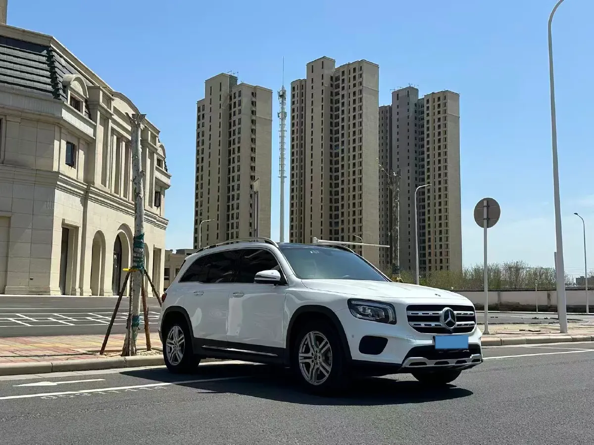 2022 Mercedes-Benz GLB Class 1.3T 163HP L4 7DCT,autocango,china used car exporter,china ev exporter,chinese used car exporter,chinese used ev exporter