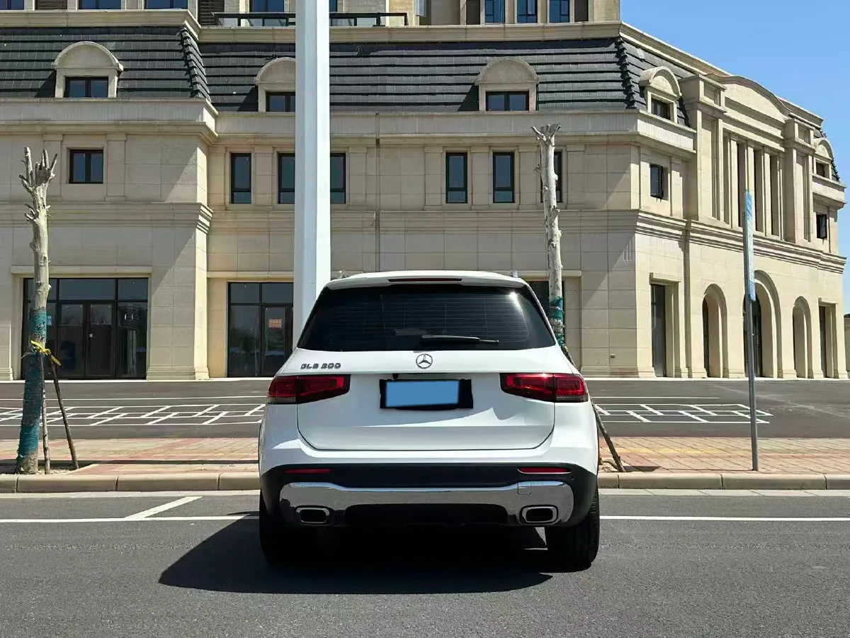 2022 Mercedes-Benz GLB Class 1.3T 163HP L4 7DCT,autocango,china used car exporter,china ev exporter,chinese used car exporter,chinese used ev exporter