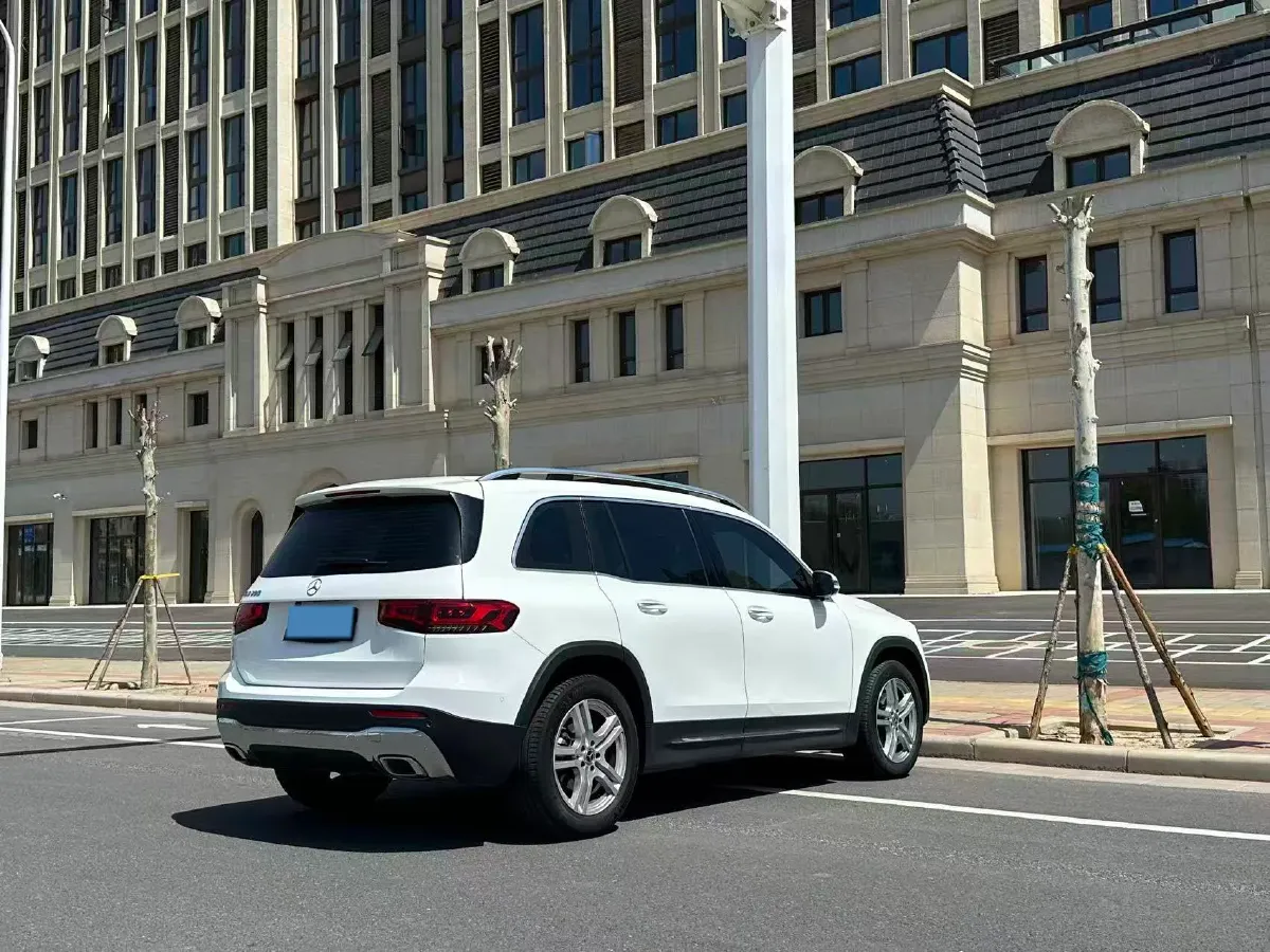 2022 Mercedes-Benz GLB Class 1.3T 163HP L4 7DCT,autocango,china used car exporter,china ev exporter,chinese used car exporter,chinese used ev exporter
