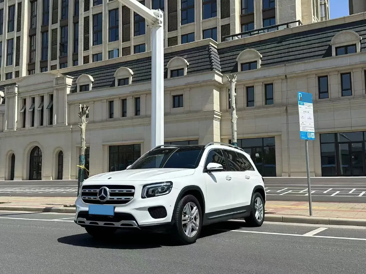 2022 Mercedes-Benz GLB Class 1.3T 163HP L4 7DCT,autocango,china used car exporter,china ev exporter,chinese used car exporter,chinese used ev exporter