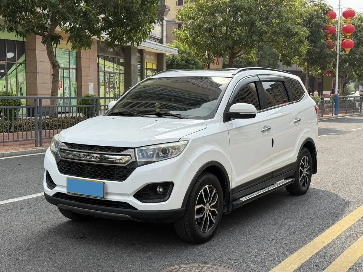 2017 Bestune B30 1.6L 109HP L4 6AT,autocango,china used car exporter,china ev exporter,chinese used car exporter,chinese used ev exporter