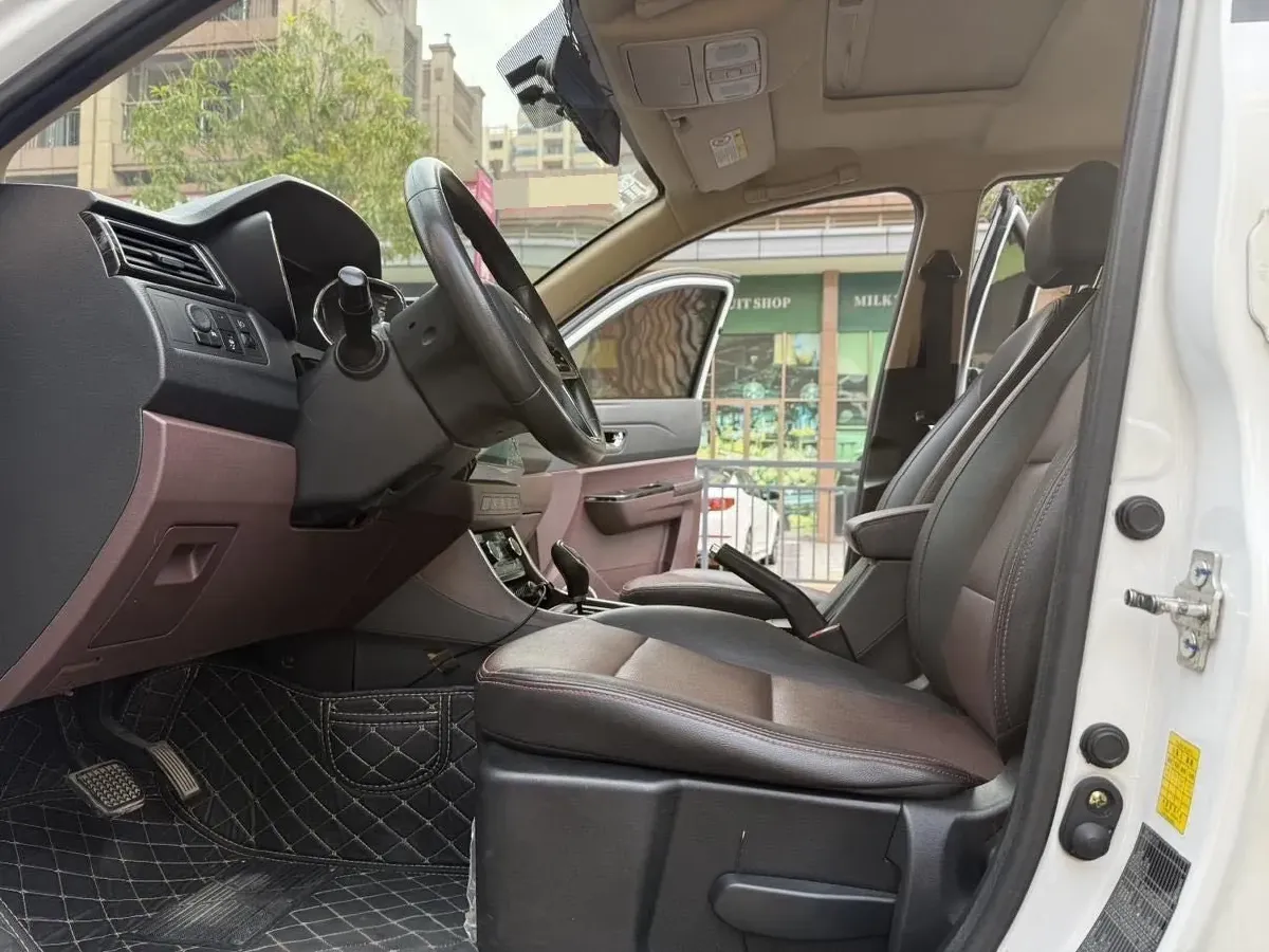 2017 Bestune B30 1.6L 109HP L4 6AT,autocango,china used car exporter,china ev exporter,chinese used car exporter,chinese used ev exporter