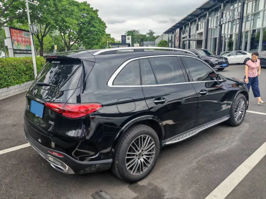 2025 Mercedes-Benz GLC Class 2.0T 258HP L4 9AT,autocango,china used car exporter,china ev exporter,chinese used car exporter,chinese used ev exporter
