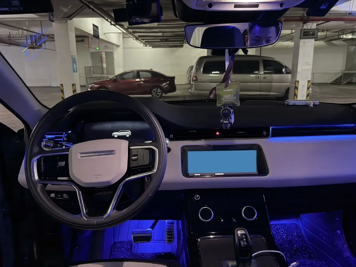 2022 Land Rover Range Rover Evoque 2.0T 200HP L4 9AT,autocango,china used car exporter,china ev exporter,chinese used car exporter,chinese used ev exporter