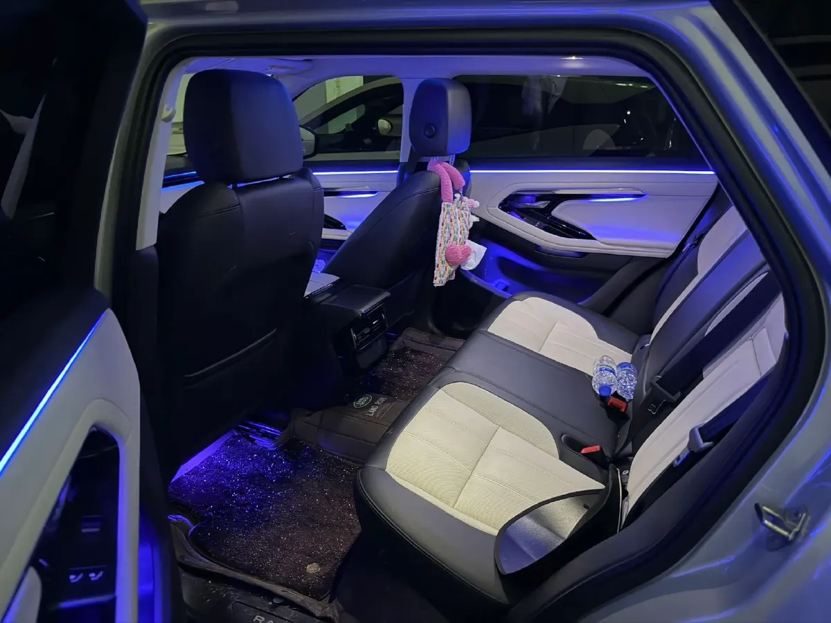 2022 Land Rover Range Rover Evoque 2.0T 200HP L4 9AT,autocango,china used car exporter,china ev exporter,chinese used car exporter,chinese used ev exporter