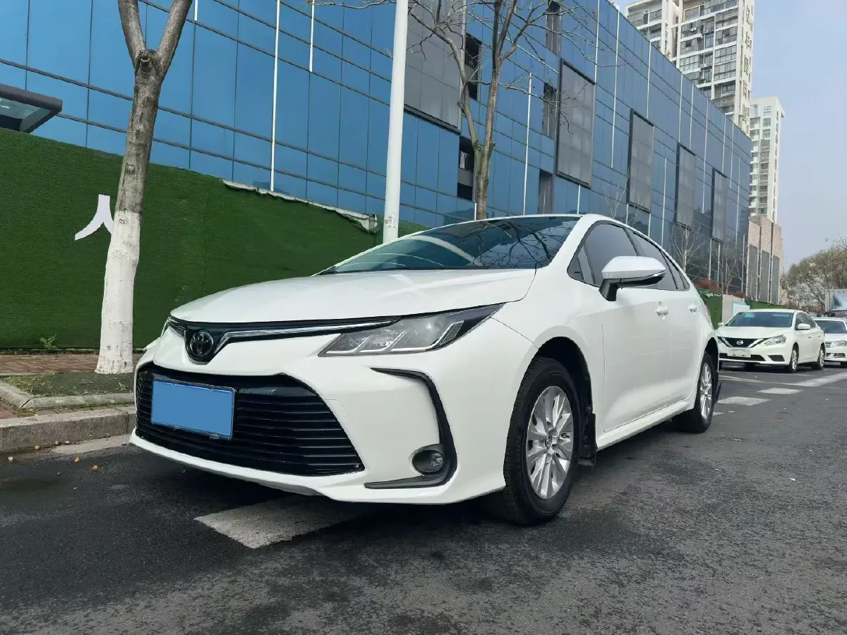 2021 Toyota Corolla 1.2T 116HP L4 CVT,autocango,china used car exporter,china ev exporter,chinese used car exporter,chinese used ev exporter