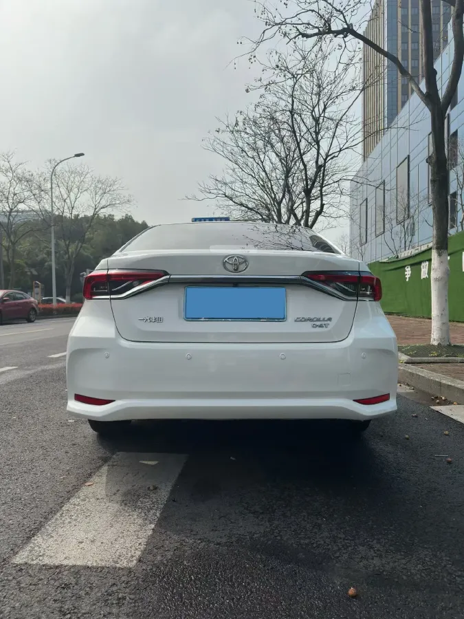 2021 Toyota Corolla 1.2T 116HP L4 CVT,autocango,china used car exporter,china ev exporter,chinese used car exporter,chinese used ev exporter