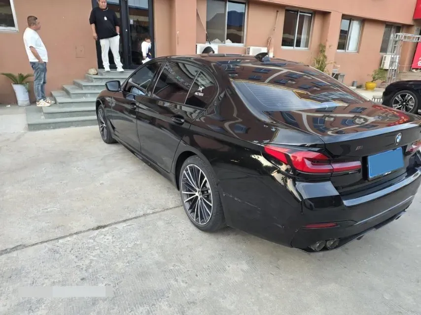 2021 BMW 5 Series 2.0T 252HP L4 8AT,autocango,china used car exporter,china ev exporter,chinese used car exporter,chinese used ev exporter